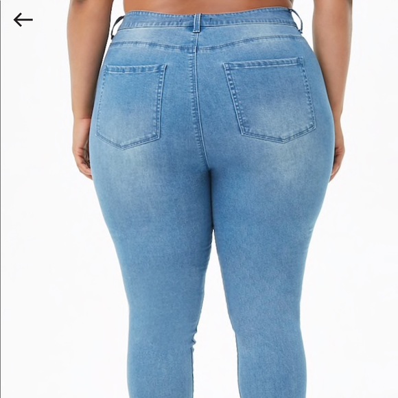 ⭐️HOST PICK⭐️ Forever 21 NWT Plus Size High-Rise Skinny Jeans - Size 24 - Picture 5 of 8